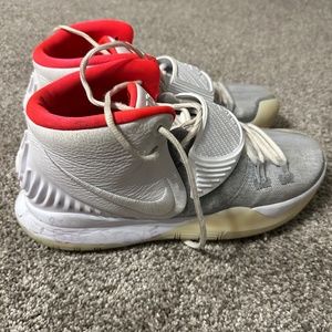 Nike ID Kyrie 6 Yeezys size 11.5